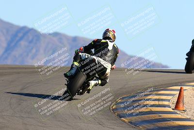 media/Jan-09-2022-SoCal Trackdays (Sun) [[2b1fec8404]]/Turn 12 Backside (130pm)/